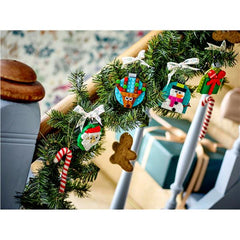 Selezione di decorazioni natalizie