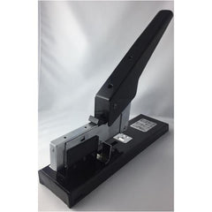 Leone 136