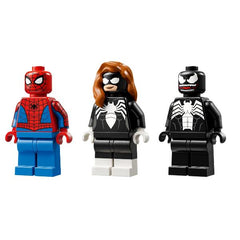 SPIDER-MAN CONTRO MUSCLE CAR DI VENOM