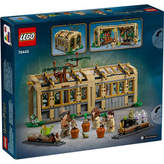 Castello di Hogwarts: lezione di erbologia
