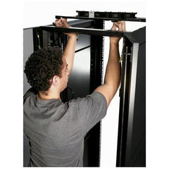 Vassoio ventole in copertura 208/230 Vca 50/60 Hz per armadi NetShelter SX largh. 600 mm x prof. 107