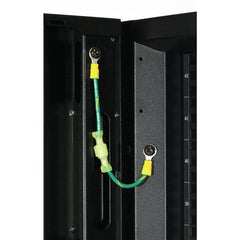NETSHELTER SX 42U 600MM WIDE