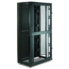 Armadio rack per server APC NetShelter SX, 42U, 600×1070 mm con pareti laterali nere