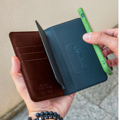 DUOMO - Custodia a libro con chiusura magnetica, slot porta carte colore marrone compatibile con gli smartphone fino a 6.5" dimensione display
