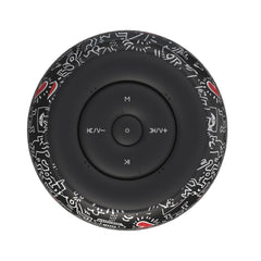 KEITH HARING - Speaker wireless, potenza audio 5 Watt, funzione TWS, resistenti all'acqua, porta USB-C, laccetto per trasporto, porta AUX