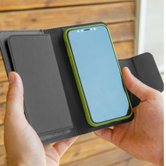 DUOMO - Custodia a libro con chiusura magnetica, slot porta carte colore nero compatibile con gli smartphone fino a 6.5" dimensione display - RECYCLE