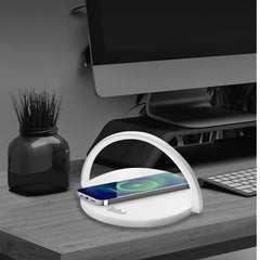 WLLIGHTCIRCLE - Lampada LED con caricabatteria wireless integrato, potenza massima 15 Watt, tre tonalità di luce, braccio circolare regolabile fino a 180°
