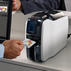 STAMPANTE ZC100, SINGLE SIDED,UK/EU CORDS,USB & ETHERNET, ISO HICO/LOCO MAG S/W SELECTABLE, WINSOWS DRIVER