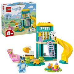 Divertimento al parco giochi di Bluey e Chloe