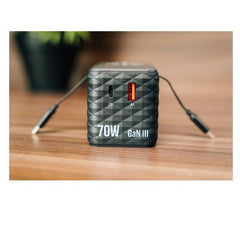 UNIVERSAL TRAVEL ADAP.GAN III 70W con doppia cavo usb C incorporato