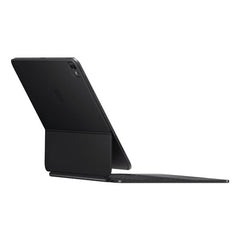 Magic Keyboard per iPad Pro 13" (M5) - Italiano - Nero